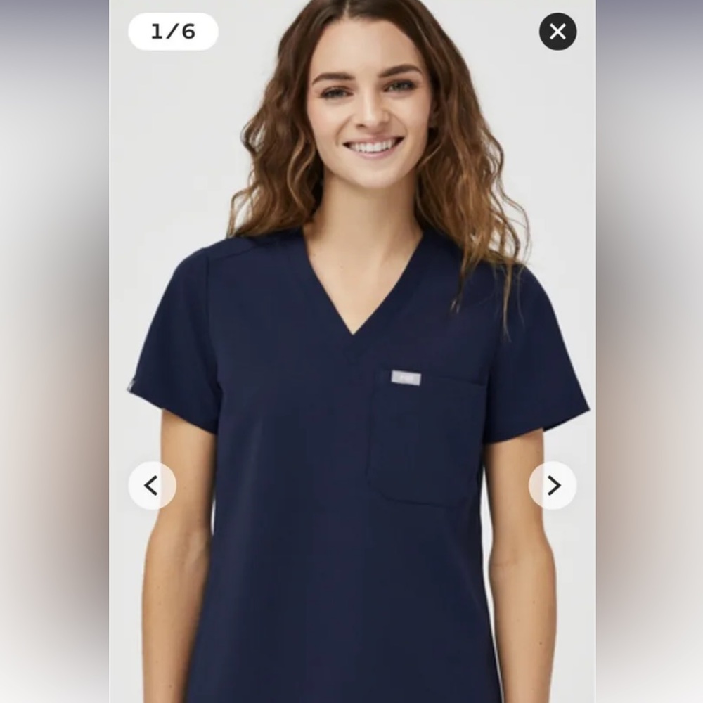 FIGS Technical Collection Scrubs Top 1 Pocket Catarina Style
